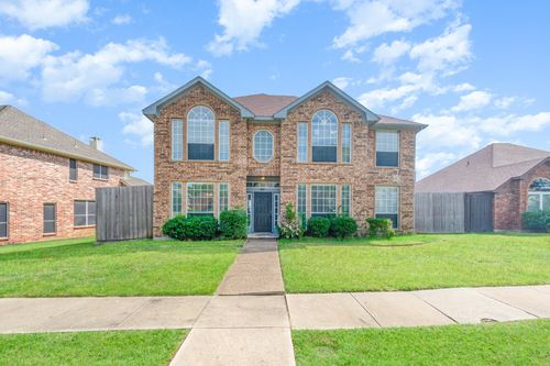1305 Barclay Dr, Carrollton, TX, 75007-2868 | Card Image