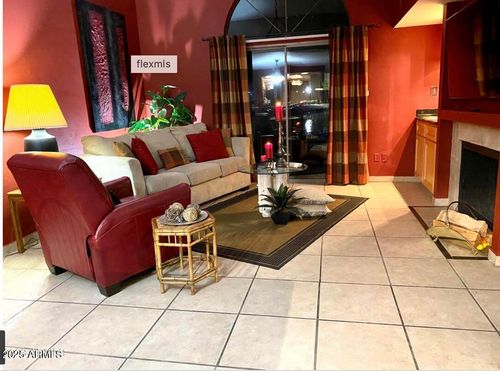 2644 W Desert Cove Ave, Phoenix, AZ, 85029-4402 | Card Image