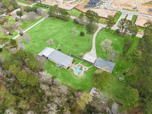 26136 Joseph Rd, Hockley, TX, 77447-5082 | Card Image