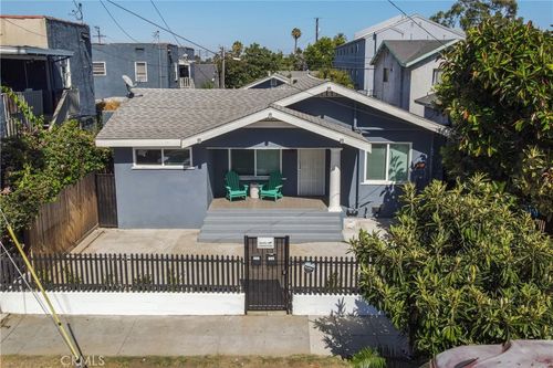 932 Walnut Ave, Long Beach, CA, 90813-5034 | Card Image