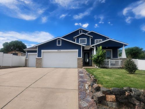 1975 Thrasher Ct, Pueblo, CO, 81008-2838 | Card Image