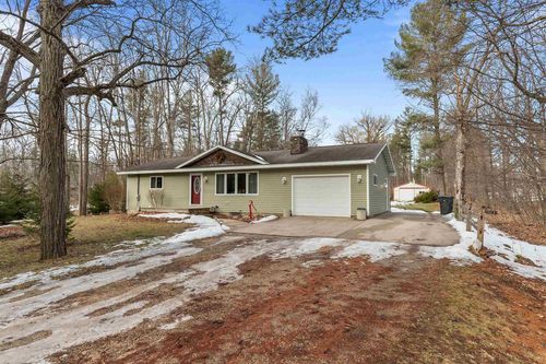 E8332 Weyauwega Road, MUKWA, WI, 54961 | Card Image