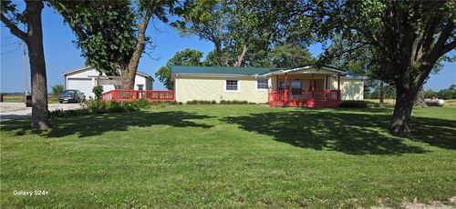 24770 Earnest Rd, Osawatomie, KS, 66064-9504 | Card Image