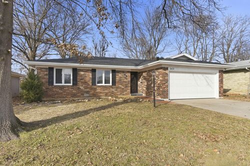 2431 S Kings Avenue, Springfield, MO, 65807 | Card Image