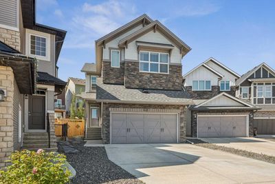 62 Nolanhurst Gdns Nw, House detached with 4 bedrooms, 3 bathrooms and 4 parking in Calgary AB | Image 1