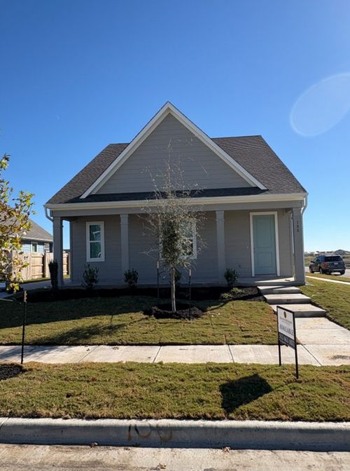 100 Elm Branch Trl, Taylor, TX, 76574-4547 | Card Image