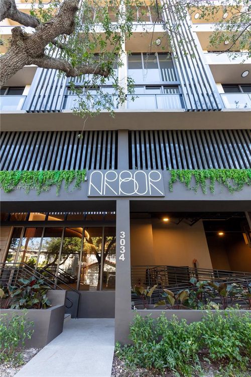 lph4-3034 Oak Ave, Coconut Grove, FL, 33133-5121 | Card Image