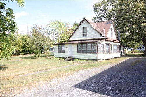 312 Ridgeway Rd, Crystal Beach, ON, L0S1B0 | Card Image