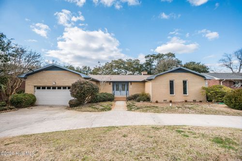 168 Leslie Drive, Hubert, NC, 28539 | Card Image