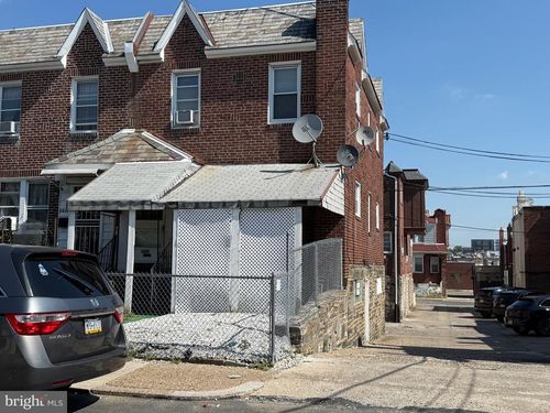 fl-1st-1437 Greeby St, PHILADELPHIA, PA, 19111-5504 | Card Image
