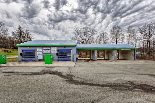 1005 W 4th Ave, Derry, PA, 15627-1505 | Card Image