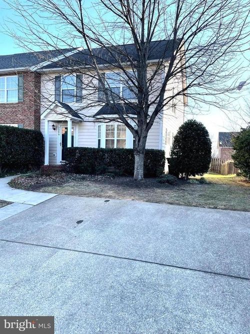 2086 Cidermill Ln, WINCHESTER, VA, 22601-2775 | Card Image