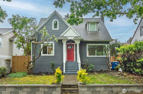 1113 26th Ave S, Seattle, WA, 98144-3050 | Card Image