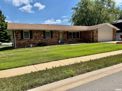 60 Allen Dr, Riverton, IL, 62561-9754 | Card Image