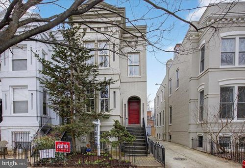 116 11th St Ne, WASHINGTON, DC, 20002-6216 | Card Image