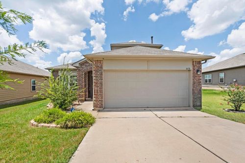 6616 Janes Ranch Rd, Austin, TX, 78744-6476 | Card Image