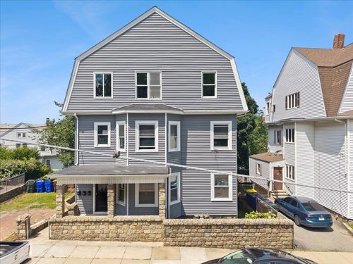 154 Barnaby St, Fall River, MA, 02720-3570 | Card Image