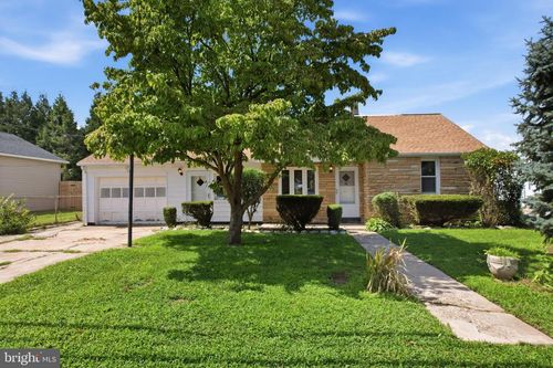 56 Benson Ave, Hamilton, NJ, 08610-4408 | Card Image