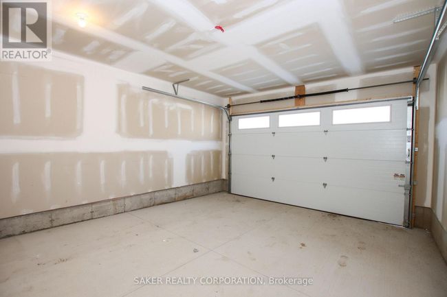 587 Regent St, Townhouse with 3 bedrooms, 3 bathrooms and 3 parking in Mount Brydges ON | Image 31