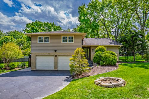 10S220 Alan Rd, Naperville, IL, 60564-9642 | Card Image