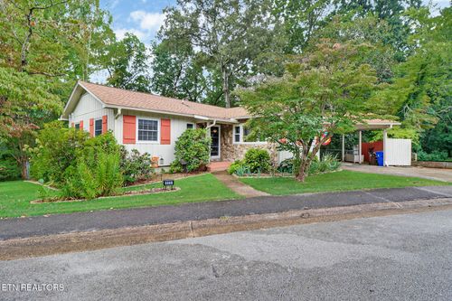 111 Decatur Rd, Oak Ridge, TN, 37830-4026 | Card Image