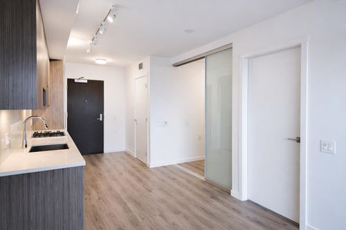 3503-13350 Central Avenue, Surrey, BC, V3T0S1 | Card Image