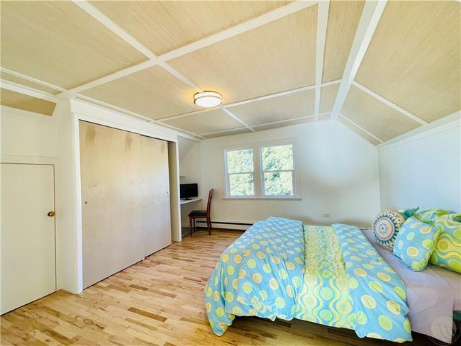 Upper Level Bedroom | Image 25