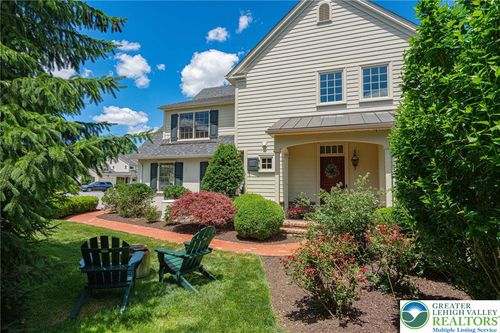 2061 Forge Run, Bethlehem, PA, 18015-5096 | Card Image