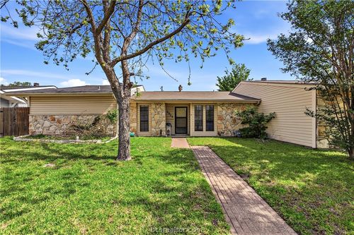 2523 Longmire Drive, College Station, TX, 77845 | Card Image