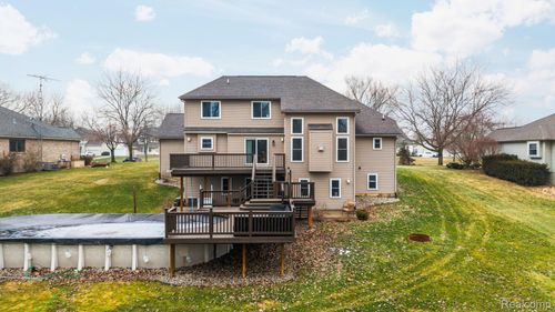 2390 Torrey Grove Ct, Fenton, MI, 48430-9606 | Card Image