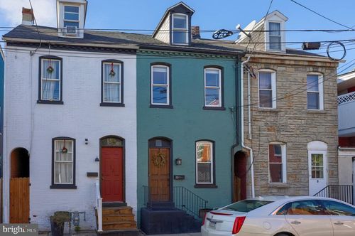 10 Locust St, LANCASTER, PA, 17602-3608 | Card Image