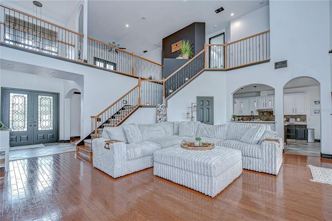 Step inside and fall in love! | Image 7