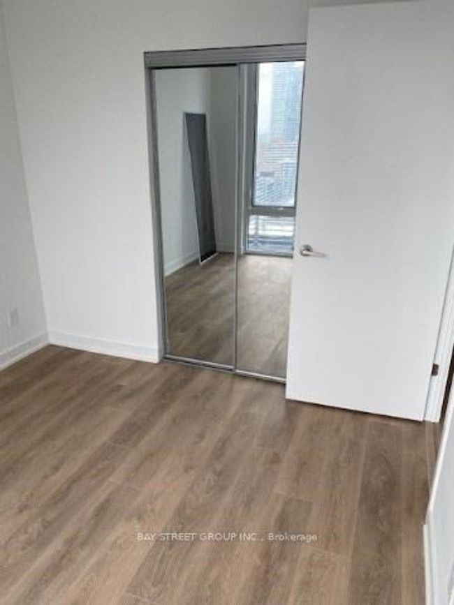 4503 - 501 Yonge St, Condo with 2 bedrooms, 1 bathrooms and null parking in Toronto ON | Image 4