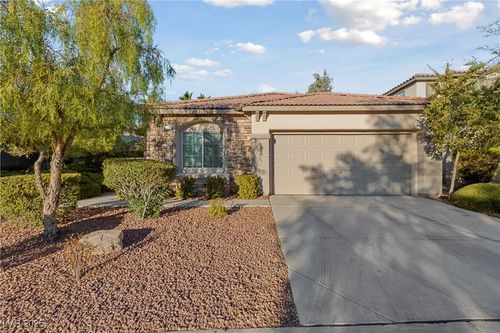 425 Ralph Mosa St, Las Vegas, NV, 89138-1562 | Card Image