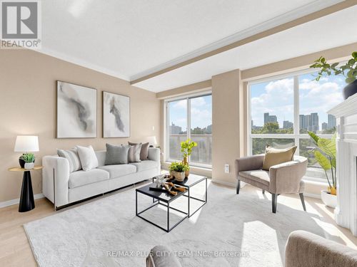 701-1818 Bayview Avenue, Toronto (Mount Pleasant East), ON, M4G4G6 | Card Image