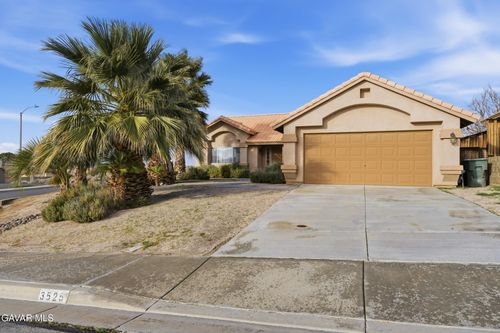 3525 Gold Stone Ln, Rosamond, CA, 93560-6807 | Card Image