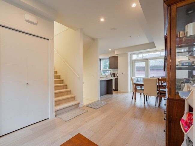 7903 Oak Street, Townhouse with 3 bedrooms, 2 bathrooms and 1 parking in Vancouver BC | Image 8