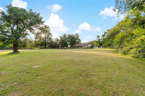 538 E Fm 1988, Goodrich, TX, 77335-7162 | Card Image