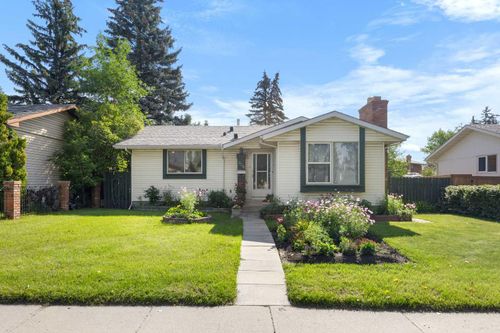 3316 60 Street Ne, Calgary, AB, T1Y3S9 | Card Image