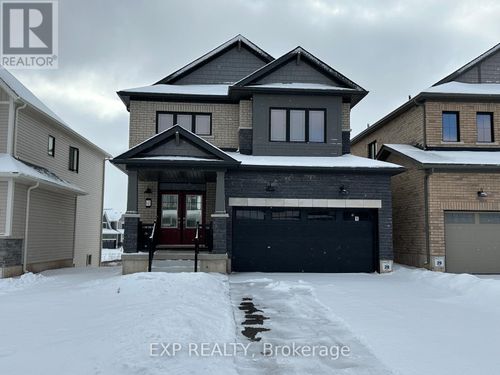 143 Port Cres, Welland, ON, L3B6A7 | Card Image