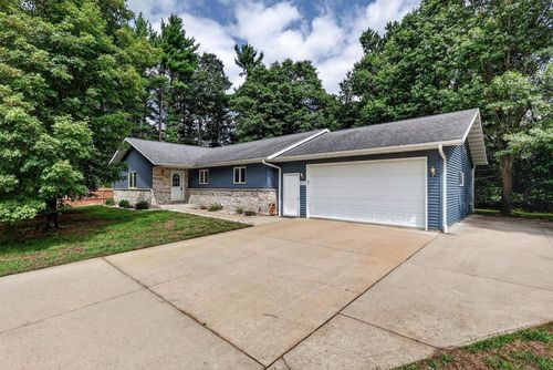2431 77th St S, Wisconsin Rapids, WI, 54494-7309 | Card Image