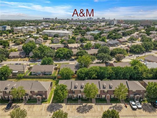 114 Forest Dr, College Station, TX, 77840-2329 | Card Image