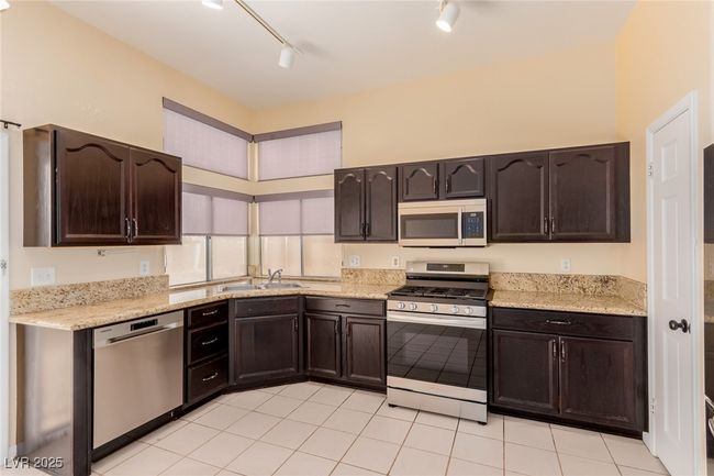 4850 La Princesa Ct, House other with 4 bedrooms, 2 bathrooms and null parking in North Las Vegas NV | Image 17