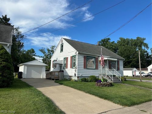 1061 Bell Avenue, Elyria, OH, 44035 | Card Image