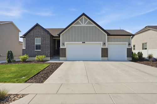 8139 W Joe Dr, Magna, UT, 84044-2025 | Card Image