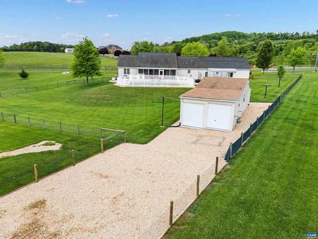 3678 Old Greenville Rd, House other with 3 bedrooms, 3 bathrooms and null parking in STAUNTON VA | Image 5