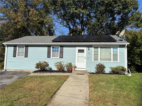 17 Warren Ct, Cranston, RI, 02920-1542 | Card Image