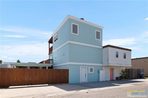 123 Windward Dr, Port Isabel, TX, 78578-5511 | Card Image