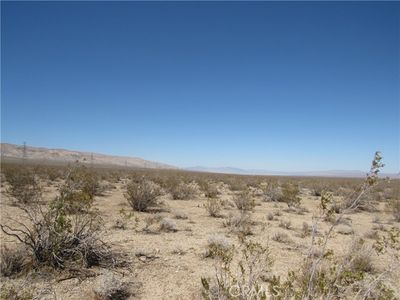 225 284 31 00 9, Home with 0 bedrooms, 0 bathrooms and null parking in Mojave CA | Image 1