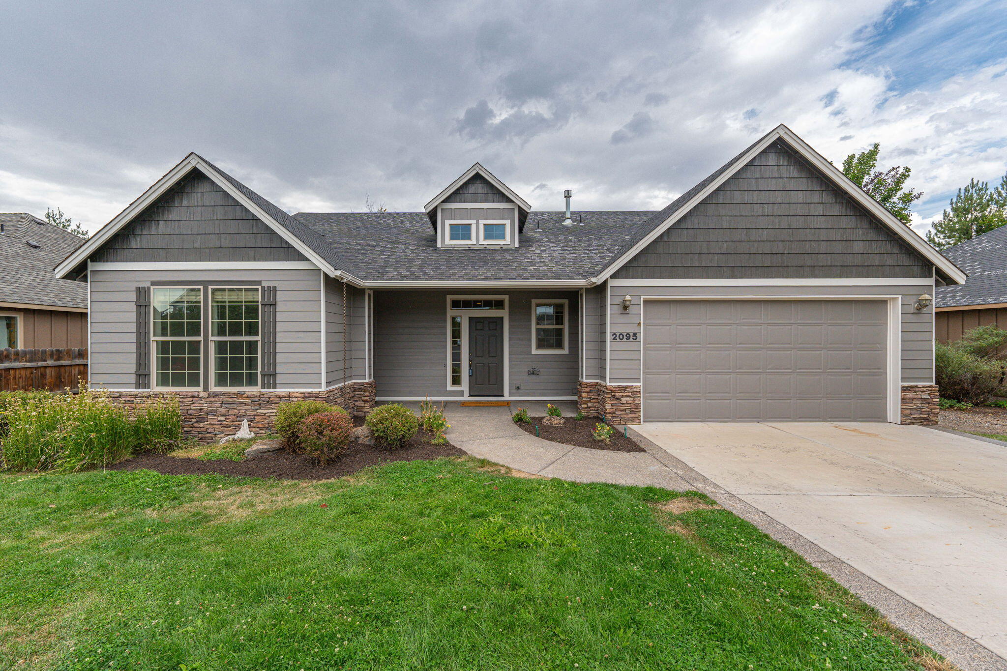 Quince Pl, Redmond, OR 97756